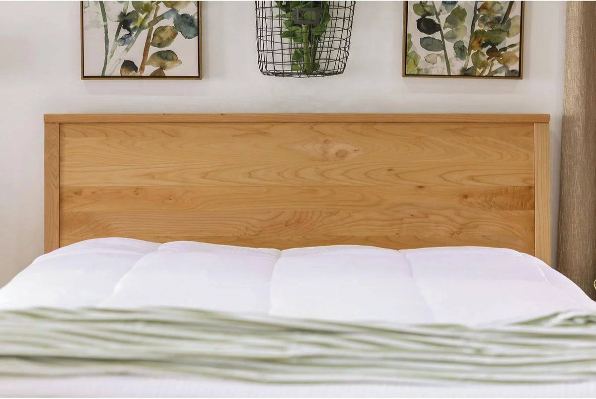 Light Oak Solid Wood Queen Bed E40261