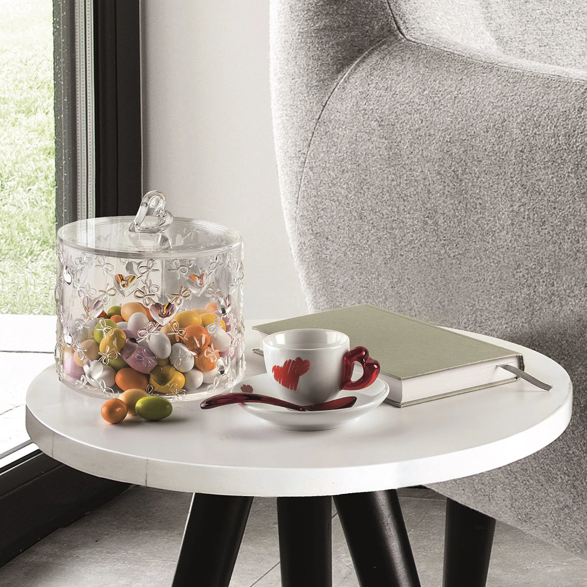 Container With Lid L12409