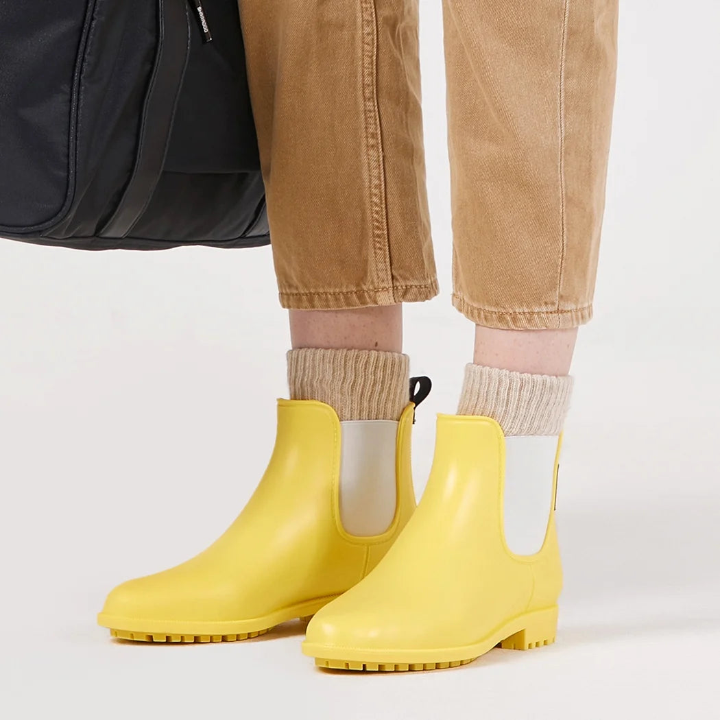 Short Chelsea Rain Boots for Women C458